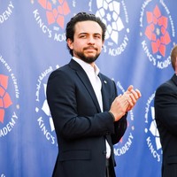 Kalau di Inggris ada William dan Harry, Yordania mempunyai Pangeran Al-Hussein. Lahir di Amman, 28 Juni 1994, Al-Hussein adalah putra pertama dari Raja Abdullah II dan Ratu Rania. Foto: Instagram