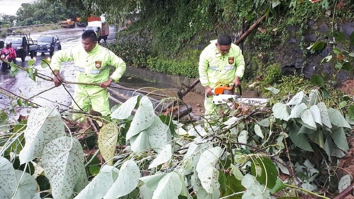 Hujan Guyur Berjam-jam, Banjir dan Longsor Landa Ambon