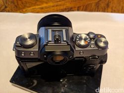 Penampakan Fujifilm X-T100 Bergaya Retro