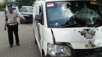 Peristiwa itu terjadi pada Senin (28/5) pukul 06.30 WIB.  (Foto: dok. Laka Lantas Jakarta Utara)