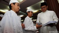 Doa ini dibacakan setelah Cak Imin membagikan santunan kepada anak yatim yang hadir.