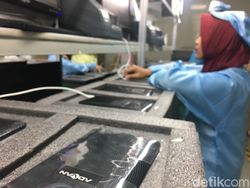 Berkunjung ke Pabrik Advan, Ponsel Made in Semarang