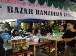 Berkah Ramadan dari Jualan Takjil di Benhil