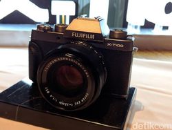 Penampakan Fujifilm X-T100 Bergaya Retro