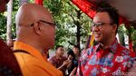 Turut Rayakan Waisak, Anies Sambangi Wihara Ekayana Jakbar