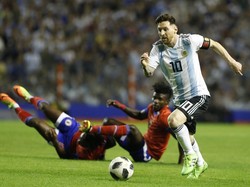 Lionel Messi. Megabintang Argentina dari klub Barcelona ini diestimasi memiliki harga pasar sebesar 180 juta euro. (Foto: Gabriel Rossi/Getty Images)