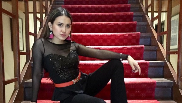 Sosok Meggy Diaz yang Bikin Tukul Arwana Kesengsem