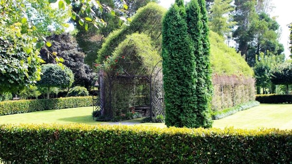 Foto: Proyek yang dibangun di lahan selulas 3 Hektar ini dia kerjakan selama empat tahun, semenjak tahun 2011. Dan dibuka untuk umum pada tahun 2015. (Tree Church) Foto: Proyek yang dibangun di lahan selulas 3 Hektar ini dia kerjakan selama empat tahun, semenjak tahun 2011. Dan dibuka untuk umum pada tahun 2015. (Tree Church)