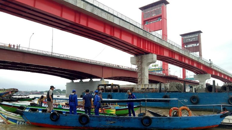 600 Hantu Jembatan Ampera HD