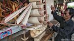 Melihat Uniknya Kerajinan Kapal Bambu di Marunda