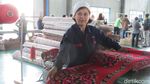 Foto Oleh-oleh Xinjiang: Karpet Tradisional Muslim Uyghur