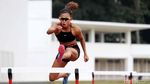 Emilia Nova Muda dan Berbahaya di Lintasan 100 M Lari Gawang
