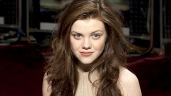 Ingat Gadis Cilik di Narnia, Ini Penampilannya Kini! Ingat Gadis Cilik di Narnia, Ini Penampilannya Kini!