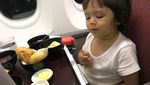 Gemas Banget! Begini Gaya El Barack Putra Jessica Iskandar Saat Makan