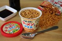 Unik! Paduan Es Krim dengan Ramen Hingga Bentuk Bulldog Sungguhan