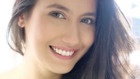 Apalagi senyum manisnya membuat pria klepek-klepek. Dok. Instagram/pevpearce