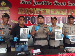 Polisi Tembak Mati 3 Perampok Nasabah Bank di Tuban