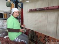Karpet hand made lebih mahal dari karpet buatan mesin (Fitraya/detikTravel)
