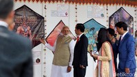 Tidak hanya itu, sebanyak 50 layang-layang terbaik asal India juga dipajang.