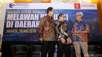 Diskusi dilatari oleh banyaknya kepala daerah yang tertangkap tangan maupun menjadi tersangka korupsi.