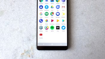 Andy Rubin memperkenalkan secara resmi ponsel ini tepatnya pada 30 Mei 2017 atau hampir 2 tahun silam. Foto: Android Central. 