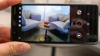 HMD Global memberikan pilihan dua pilihan RAM 2 GB dan 3 GB, serta memori internal 16 GB dan 32 GB. Foto: Pocket Lint