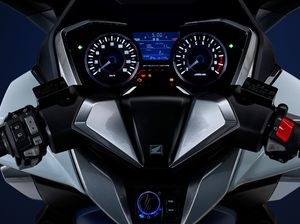 GIIAS 2018: Ini Beda Smart Key Honda PCX dengan Forza 250