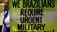 Demo besar-besaran yang diikuti dengan aksi mogok kerja dan boikot yang dilakukan oleh para supir truk melahirkan juga isu untuk menggulingkan pemerintahan Michel Tamer, Presiden Brasil saat ini. Bagi masyarakat Brasil secara umum, mereka tidak puas dengan kinerja Tamer yang dianggap tidak mampu membawa Brasil memiliki stabilitas ekonomi dan justru membuat Brasil menjadi tergantung dengan para investor asing, juga menyeruaknya isu korupsi yang santer beredar di masyarakat Brasil. Leonardo Benassatto/Reuters.