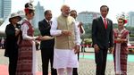Jokowi dan PM India Bermain Layang-layang di Monas