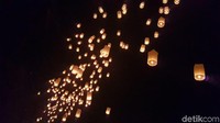 Semoga momen Hari Raya Waisak ini membawa kebaikan bagi semua umat manusia. (Pertiwi/detikTravel)
