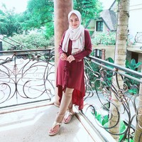 Mengalami naik-turun berat badan bukan hal baru bagi Siti Nurhaliza. Sebelumnya penyanyi 39 tahun itu juga pernah mengalami kenaikan berat badan cukup banyak dan sukses kembali langsing dengan menjalani diet mengurangi makan nasi. Foto: Instagram/ctdk