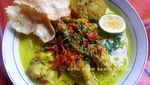 Slurp! 10 Soto Berkuah Santan dan Bening Ini Enak  Disantap Saat Sahur