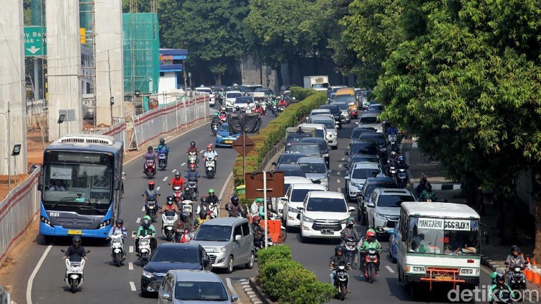 Hari Ini, Ganjil Genap Meluas di Jakarta Hari Ini, Ganjil Genap Meluas di Jakarta