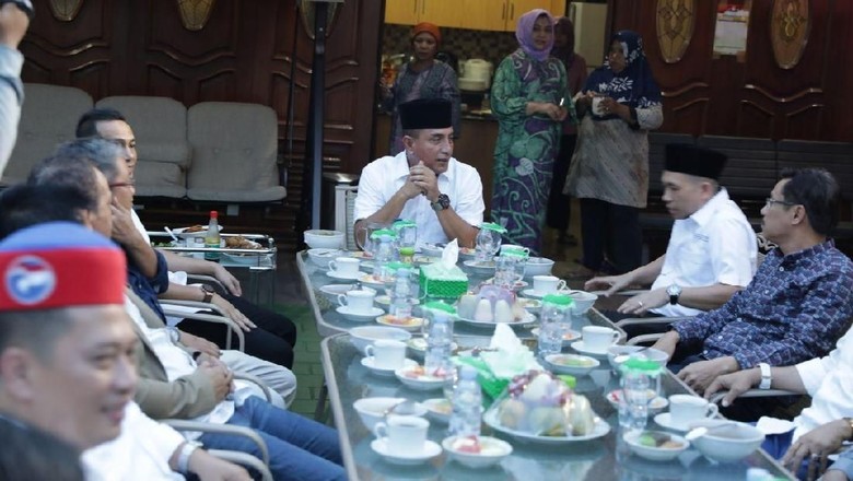 Cagub Edy Rahmayadi: Yang Fitnah Saya Stroke, Segeralah Bertobat Cagub Edy Rahmayadi: Yang Fitnah Saya Stroke, Segeralah Bertobat