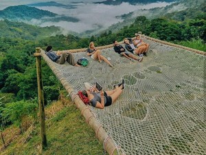Mau Tiduran di Hammock Raksasa? Ada Nih di Kolombia