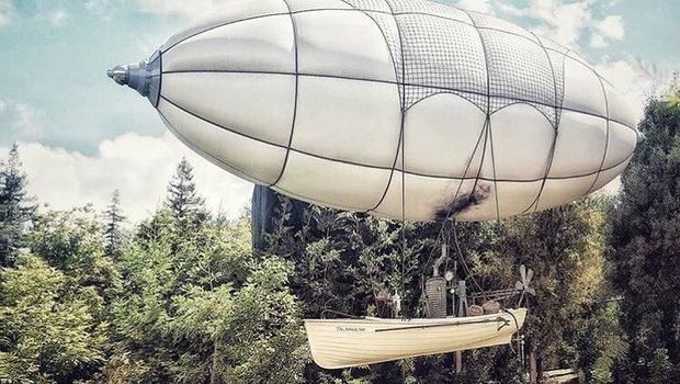 Balon uap di antara pepohonan di The Hamilton Gardens (hamiltongardes/Instagram)