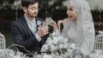Mengintip Pose Makan Irvan Farhad, Suami Hijabers Cantik Hamidah Rachmayanti