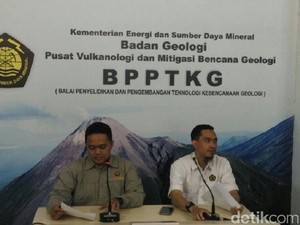 Ini Alasan BPPTKG Belum Turunkan Status Merapi