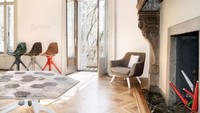 Yang juga dipamerkan adalah prototipe AirTool Soft dari Pentatonic, yang merupakan sebuah kain yang dirajut dari sampah pada alat tenun Italia. Istimewa/Inhabitat.