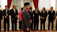 Gus Yahya diambil sumpahnya secara Islam.