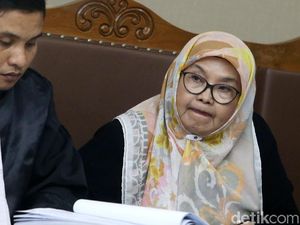Jejak Eks Menkes Siti Fadilah dari Korupsi Alkes hingga Bebas Murni