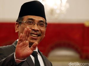 Yahya Staquf: Tanpa Diminta, Jokowi Tak Akan Campur Tangan di Muktamar NU