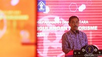 Salah satu poinnya pertukaran informasi warga negara asing (WNA) atau warga negara Indonesia (WNI) yang terindikasi menganut paham radikal.