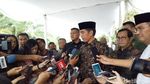 Momen Jokowi Melayat Cendekiawan Dawam Rahardjo