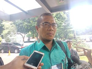 Dilaporkan PKPI, Komisioner KPU Penuhi Panggilan Polisi