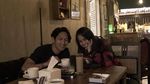 Tetap Kocak! Gaya Chika Waode Saat Makan Bareng Teman dan Anaknya