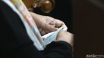 Sidang Lanjutan PK Eks Menkes Siti Fadillah