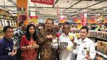 Senyum Semringah CT saat Resmikan Transmart Yasmin Bogor
