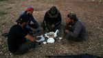 Foto: Seperti Ini Momen Puasa Para Pejuang di Suriah
