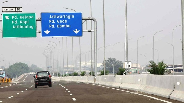 Badan Usaha Jalan Tol (BUJT) sepakat memberi diskon tarif tol saat Lebaran mulai dari 10% hingga 28%. Diskon diberikan mulai 13-19 Juni 2018.